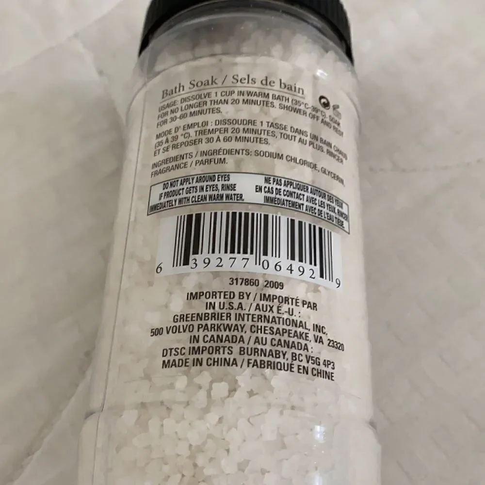NWT Bundle (4) Aromatherapy Bath Salts